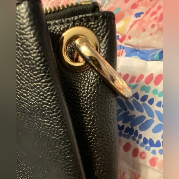 Michael Kors Nicole Triple Compartment pebble Leather Cross Body Handbag - Picture 10 of 15